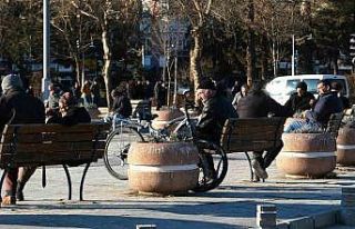 Yaşlıların yüzde 64,1’i mutlu