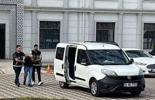 Yeğeninin eşini özel halk otobüsünde öldüren...