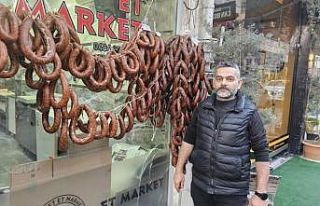 Yüzde yüz koyun etinden yapılıyor: Bu sucuğu...