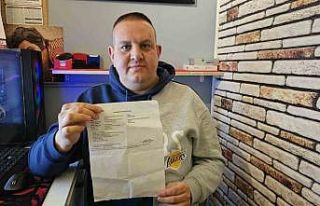 42 dakika bekleyip, motosikletin paspasını çalan...