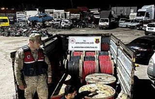 6 milyon TL değerindeki elektrik kablosu çalan hırsızlar...