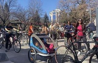 8 Mart Dünya Kadınlar Günü’nde farkındalık...