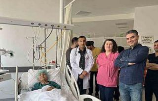 90’lık nine şifayı Manisa Şehir Hastanesinde...