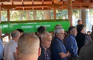 Acı olay: Babası 6 yıl önce vefat eden 8 yaşındaki...