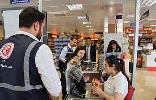 Adana’da bayram öncesi marketlerde fahiş fiyat...