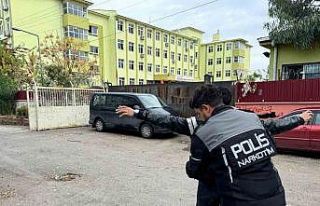 Adana’da okul çevrelerinde ‘Narko Alan Uygulaması’...
