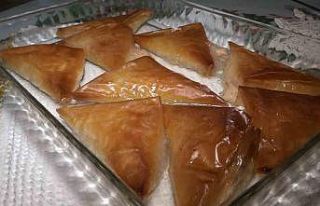 Adı börek kendi tatlı