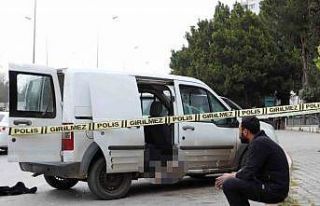 Adliyeye birlikte geldiği arkadaşını 1 saat sonra...