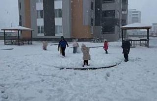 Afşin ve Göksun’da eğitime kar engeli
