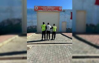 Afyonkarahisar’da kaçak şahıs yakalandı