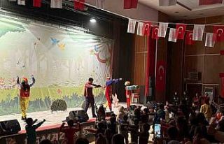 Ağrı Ramazan Şenlikleri’nde Çocuk Tiyatrosu...