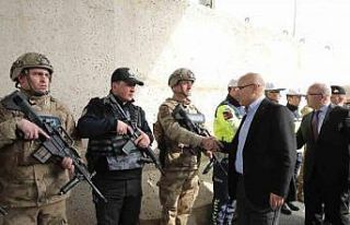 Ağrı Valisi Koç, Ramazan Bayramı’nda bayramlaşma...