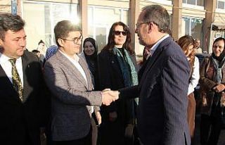 AK Parti İzmir Milletvekili Kasapoğlu, Kula AK Parti’nin...