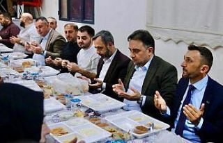 AK Parti’li Baybatur Sarıgöl’de temaslarda bulundu