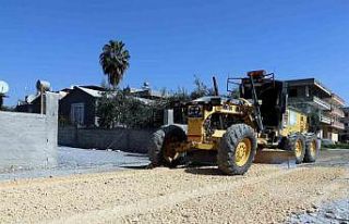 Akdeniz’de imarlı yeni yollar açılıyor