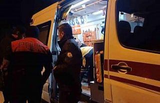 Akrabalar arasındaki kavgada kan aktı: 2 yaralı