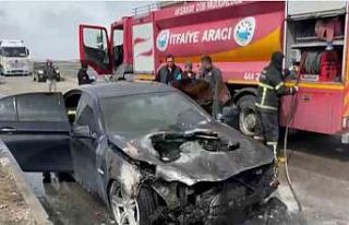 Aksaray’da seyir halindeki otomobilde yangın