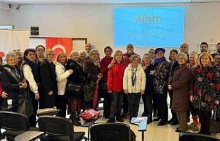 AKUT, Çeşme’de deprem ve yangın eğitimi verdi