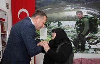 Alanya’da şehit ve gazi ailelerine bayram ziyareti