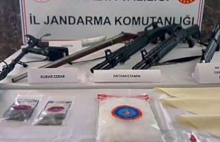 Alanya’da uyuşturucu operasyonu: 21 tutuklama