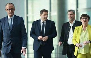 Almanya’da koalisyon görüşmeleri sürüyor: CDU/CSU...