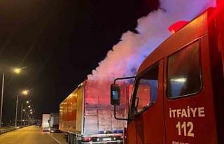 Amasya’da kuruyemiş yüklü TIR’ın dorsesinde...