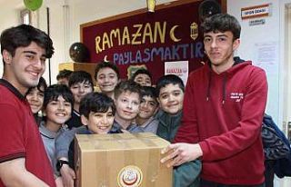 Amasyalı öğrenciler Ramazan ayını yardım kampanyası...