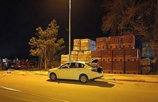 Aracından inerek kendini vuran genç hayatını kaybetti