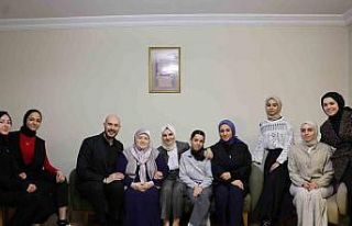 Bakan Göktaş’tan şehit ailesine ziyaret