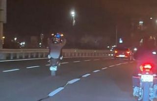 Bakırköy’de tehlikeye atan motosikletli kamerada