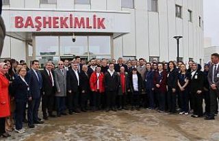 Başhekim Özcan’dan Bakan Memişoğlu’na anlamlı...