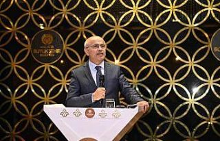 Başkan Er: "Konutlar hazirandan itibaren teslim...