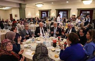 Başkan Kurt iftarda şehit aileleri, gaziler ve yakınları...