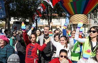 Başkan Yetişkin özel çocuklarla buluştu