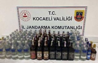 Bayrama günler kala 103 şişe sahte alkol ele geçirildi