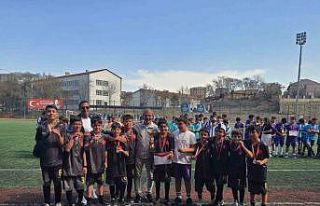 Beypazarı Akşemseddin Ortaokulu Ankara’yı Türkiye...