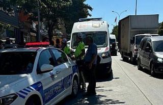 Bilecik’te hafifi ticari araç ile motosikletin...