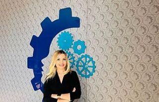 Bilim ve mühendislik alanında yüzde 44 kadın çalışan...