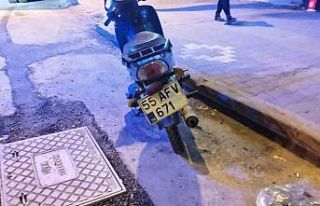 Bisiklete çarpan motosiklet sürücüsü yaralandı