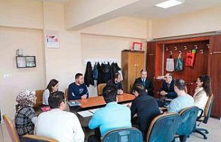 Bitlis İl Milli Eğitim Müdürü Kaya ziyaret ettiği...