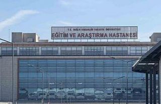 Böbrek hastalarına şifa olan hemşire, aynı hastalığa...