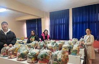 Bozdoğan MYO Sosyal Marketi’nden öğrencilere...