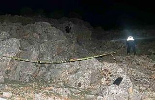 Burdur’da 80 yaşındaki kadın kayalıklardan düşerek...