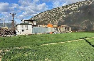 Burdur’da kereste fabrikasında yangın
