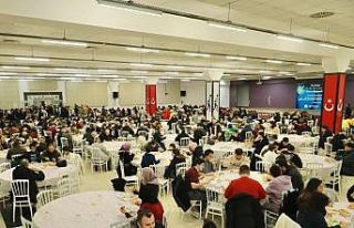 Burhaniye de iftar yemekleri başladı