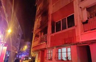 Bursa’da gece yarısı yangın paniği
