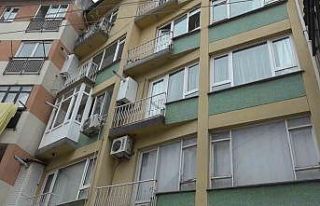 Bursa’da sahte imzayla evden atıldı iddiası