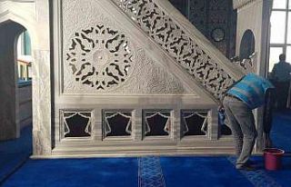 Camiler bayrama hazırlanıyor