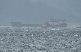 Çanakkale Boğazı’nda genel yük gemisi makine...