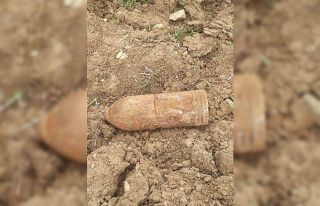 Çanakkale’de mezarlık kazısında bulunan patlamamış...